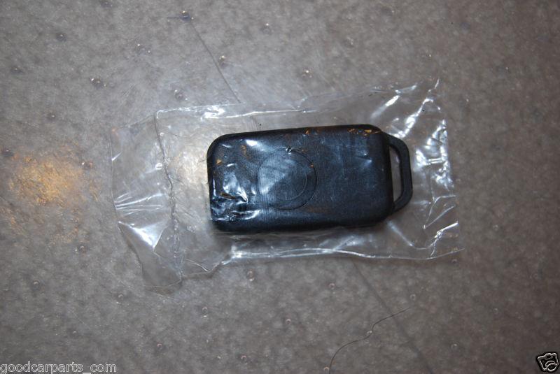Mercedes benz replacement remote flip key uncut blade - brand new