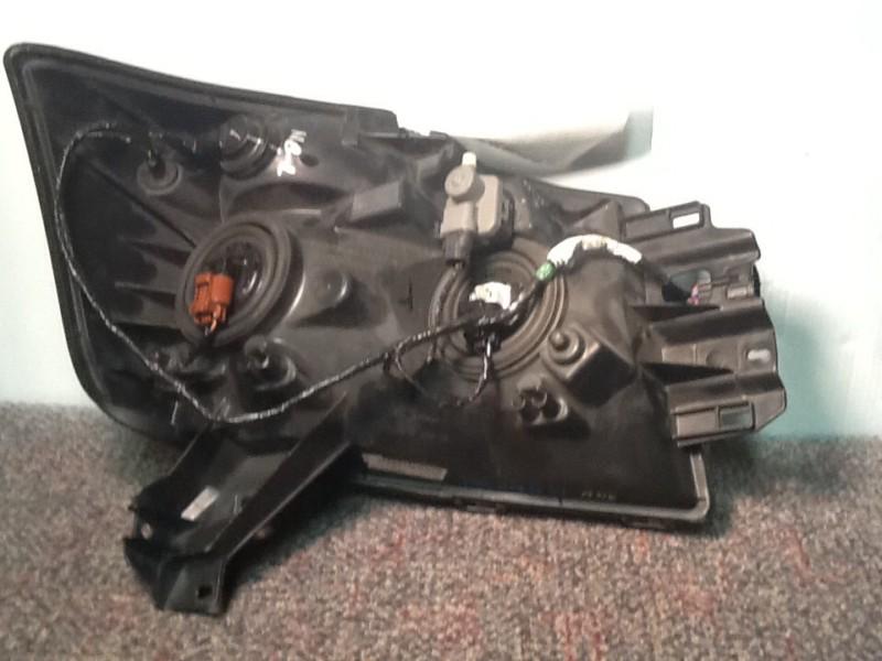 Buy Nissan Armada Headlight OEM 08 09 11 12 in Bloomfield Hills