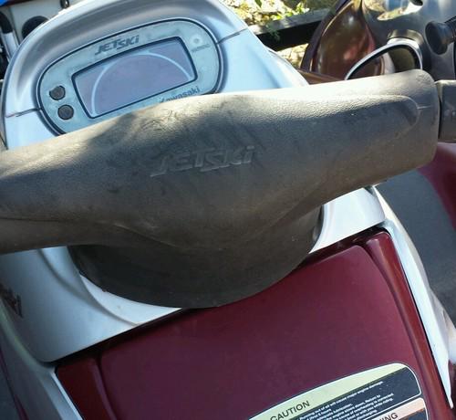 2000 kawasaki stx 1100, black handle bar cover pad