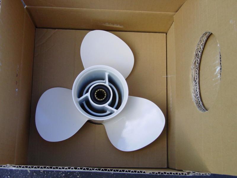 New! yamaha outboard propeller 12 1/2x9-g rh oem 68u-45941-00-el free shipping!
