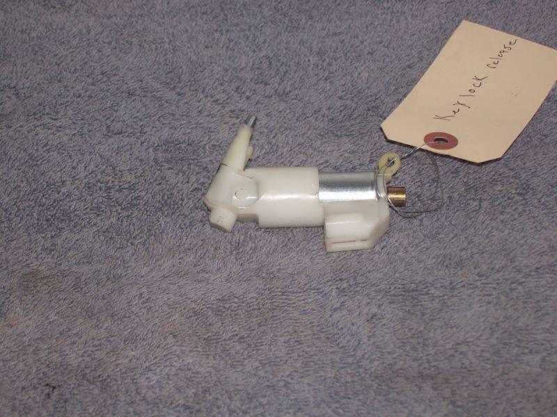 Buy 02 03 04 05 06 07 08 GMC ENVOY STEERING COLUMN IGNITION KEY LOCK