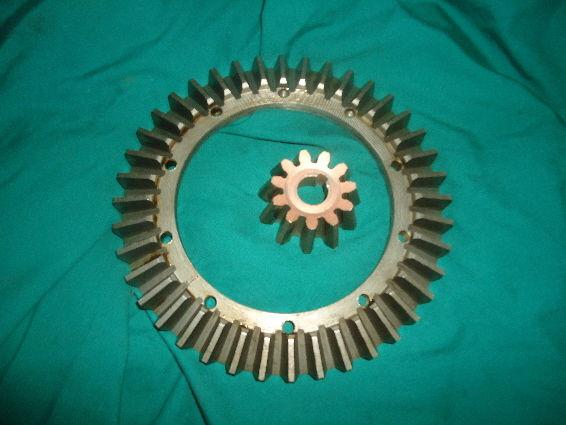 Model t ford ring and pinion 11/40 