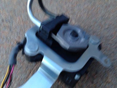 B193 22871 07 08 Kawasaki Ninja ZX6R ZX6 Exhaust Servo Motor & Cables & Mount, US $24.99, image 3