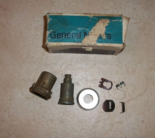 Nos 1974 buick electra riviera lesabre lock cylinder kit gm 345073