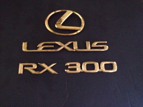 1999 2000 2001 2002 2003 lexus rx rx300 rear lid emblem logo badge sign oem gold