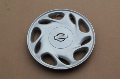 1995-1999 nissan altima 15&#034; wheel cover hub cap 53050 p/n 40315 5b600