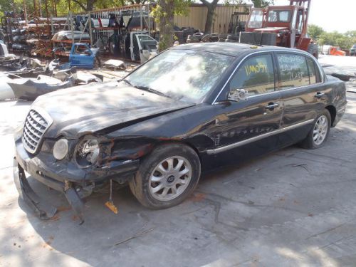 Kia amanti wiper motor front  04 05 06 07 08 09