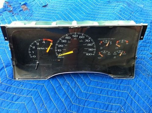 95,96,97,98 chevy silverado/gmc z71 4x4 - oem instrument cluster