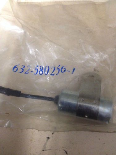 Johnson evinrude condenser 580256 new! free shipping! vintage we ship world wide