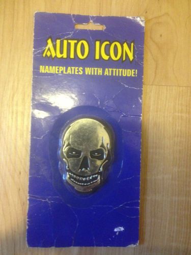 Auto icon - nameplates with attitude "skull" black plastic &amp; metallic finish,