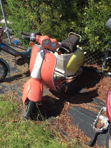 1997 italjet velocifero scooter for parts