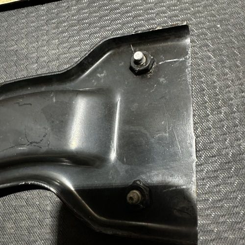 99-07 Chevy Silverado / GMC Sierra PASSENGER RIGHT FRONT FENDER BRACKET 15709454, US $25.99, image 5