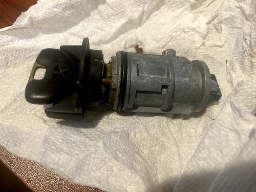 1997 JEEP WRANGLER original Ignition Lock Cylinder with Key, US $17.95, image 2
