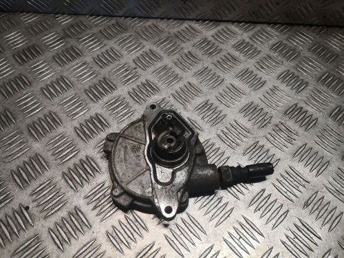 Mercedes-benz vacuum pump a-b + 180 200 cdi w169 w245 6402300365-