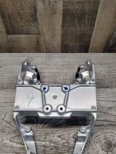 2021 21 21-24 Kawasaki Ninja ZX-10R ZX10 Rear Back Center Subframe Sub Frame, US $164.99, image 2