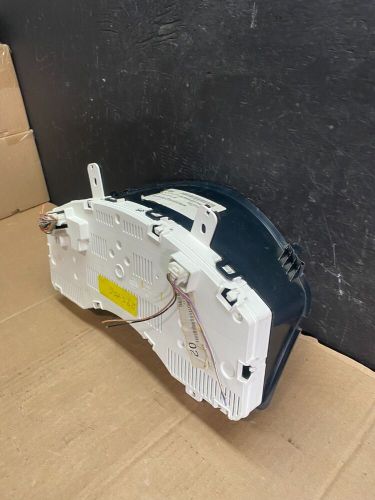 2010 - 2011 Nissan Armada Speedometer Cluster Gauge OEM D3048 DG1, US $72.99, image 2