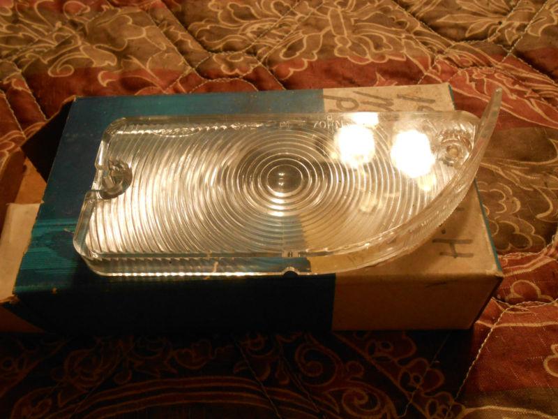 Nos 1970 ford mustang, maverick parking lamp lens.  