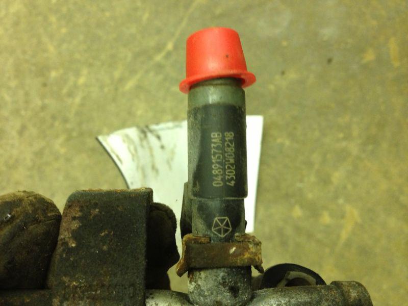 2005 Dodge Neon Fuel Rail With Injectors 2.2, US $50.00, image 2