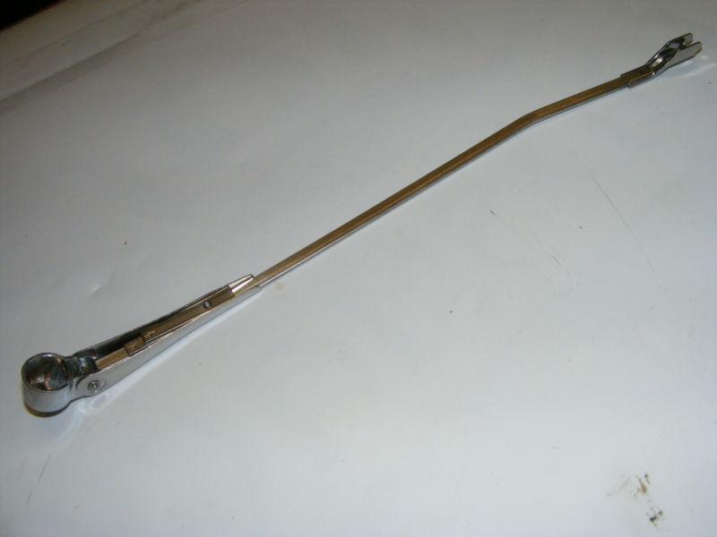 1941 42 46 47 48 FORD WINDSHIELD WIPER ARM RH NOS NEW 11A-17526, US $3.99, image 2