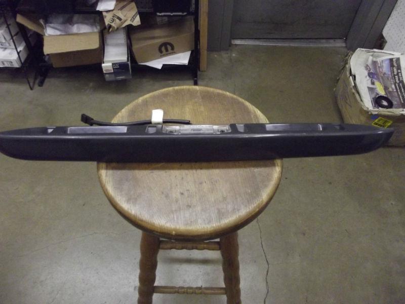 1996-2000 caravan voyager town & country license lightnew oem part