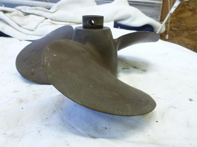 OMC JOHNSON 3-BLADE 10.5 X 11 BRASS PROP MICHIGAN AMC650 BOAT MOTOR OUTBOARD, US $58.99, image 3