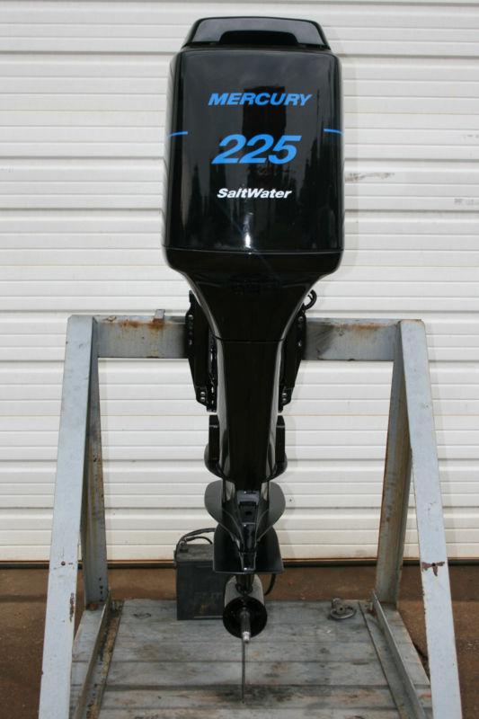Find Clean 2001 Mercury 225 HP EFI 25 Inch Tilt & Trim Outboard Motor