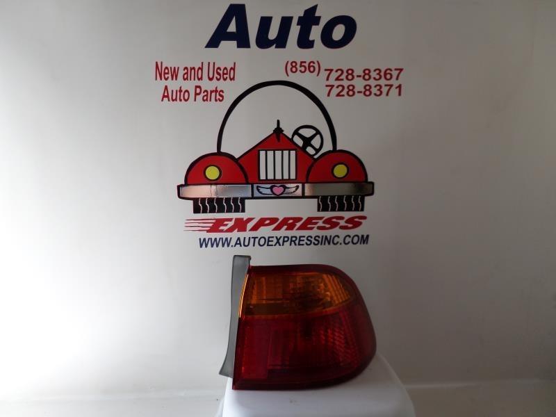 99 00 honda civic r. tail light sdn quarter panel mounted 64084