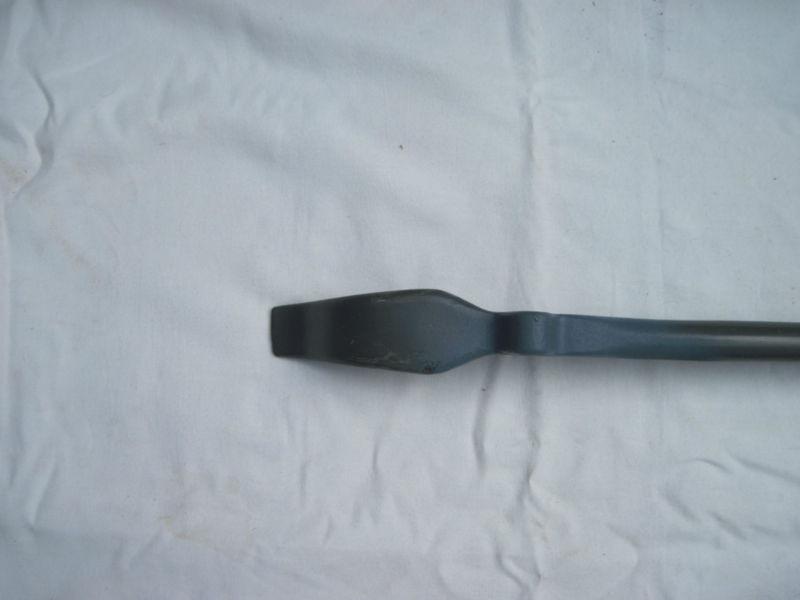 Find tire repair tools, tire irons, tyre levers,bead breakers, wheel