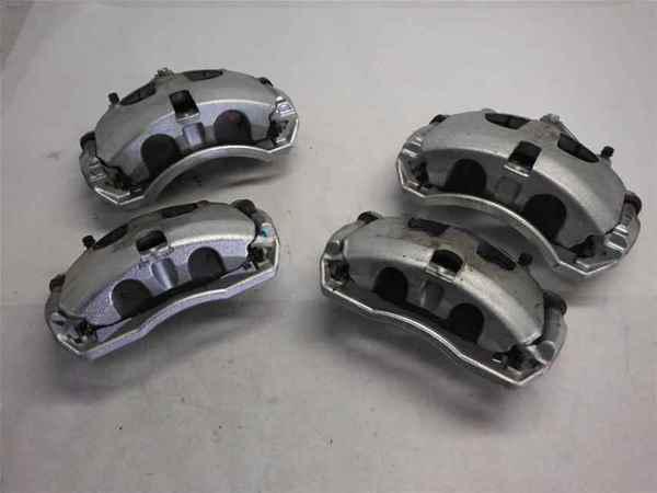 2013 dodge ram 2500 oem set front & rear brake calipers