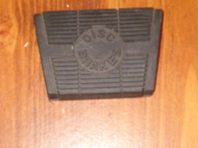 Nos 1971-80 chevelle corvette cutlass disc brake pedal pad w/ std trans gm nice 