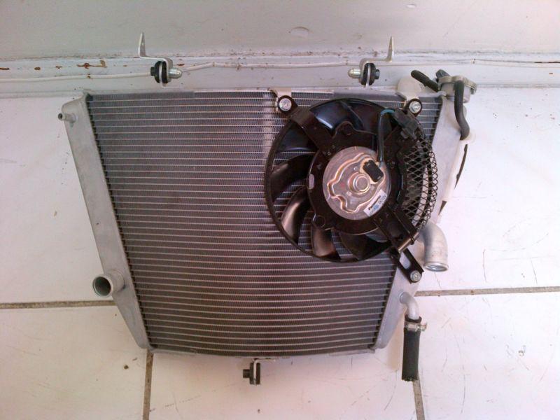 11 12 2011 2012 suzuki gsxr 600/750 oem radiator cooling system