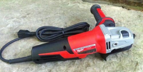 New milwaukee 13 amp 5" small angle grinder 6117-33d