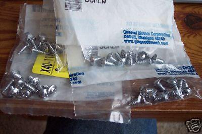 66 67 68 69 70 pontiac gto cutlass 442 hurst olds nos wheel well moulding screws