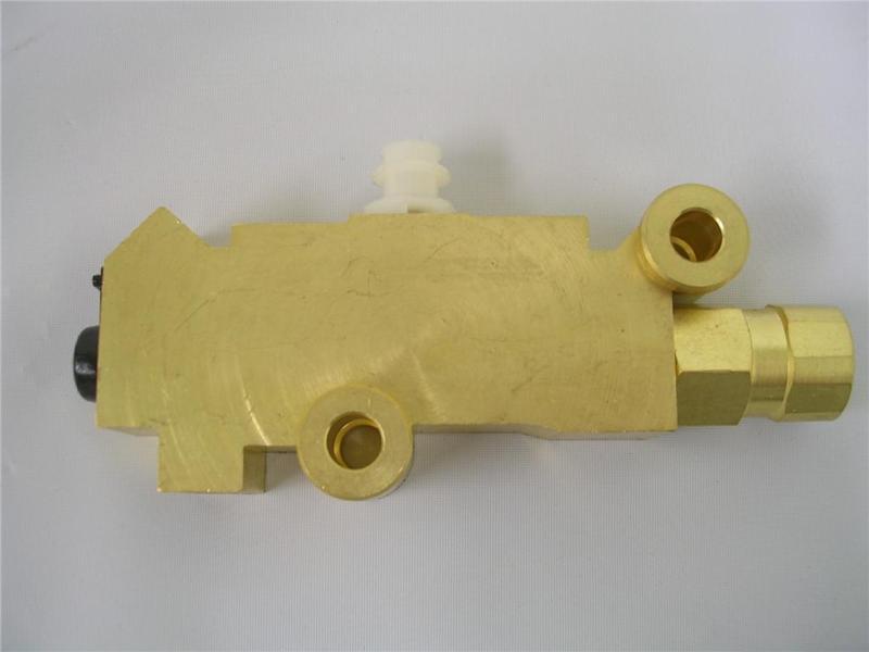 Sell GM Disc/Drum Combination Proportioning Valve Street Rod in Hudson