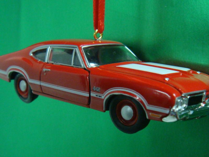 1970 '70 oldsmobile cutlass 442 red christmas tree ornament
