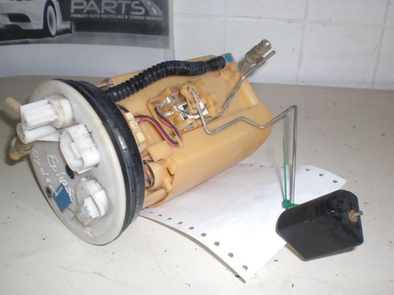 Sell 02 03 GALANT FUEL GAS PUMP ASSEMBLY SENDING UNIT in San Antonio