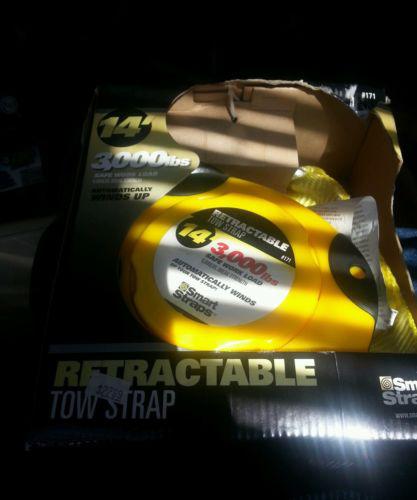 Retractable tow strap