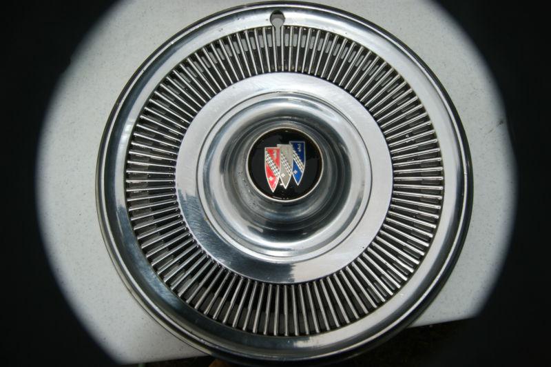  buick hub caps 15'' vintage 1967 1968 1969 1970 riviera lesabre skylark wildcat