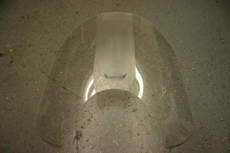 NEW Slipstreamer Clear Classic Universal Windshield + Mounting kit SS-30-17