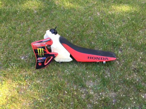 Honda cr80 plastics tank seat cr 80 cr80r  shrouds 96-02 petcock