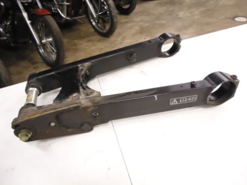 1996 triumph trophy 1200 rear back wheel suspension mount swing bar arm