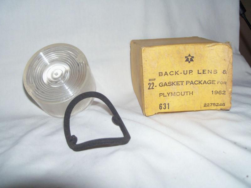 1962 plymouth back up lamp lens with gasket package part#631  other#2275246