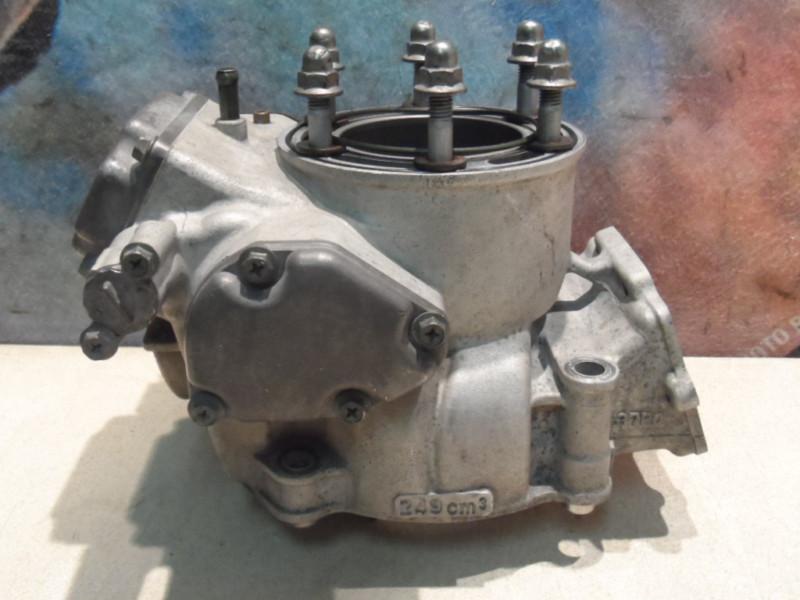 2001 SUZUKI RM250 CYLINDER + PISTON (B) 01 RM 250, US $369.99, image 2