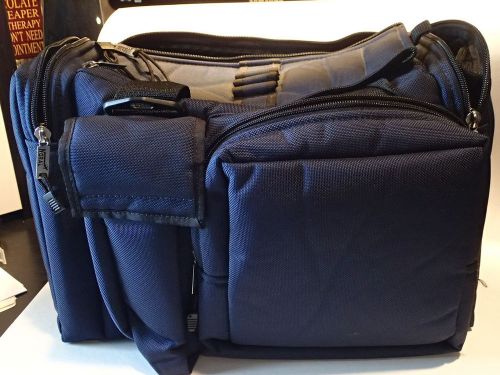 Noral mach 1 pilot flight bag navy blue like new