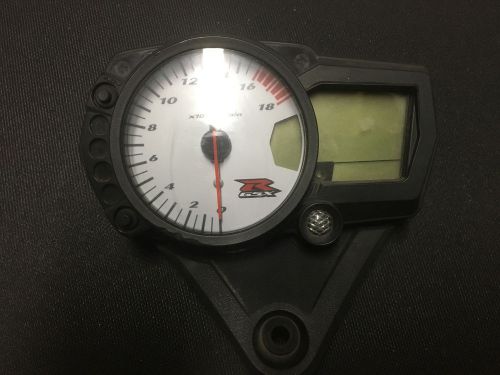 2006 2007 06 07 suzuki gsrx 600 gauge cluster 18,565 miles