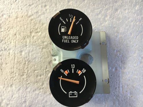 80-81 camaro z28 fuel volts gauges rally gauge berlinetta chevy 79 1979 cluster