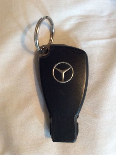 Mercedes benz keyless remote smart key with cut key. panic button 213 4452