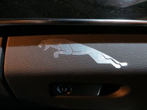 (2pcs) dashboard badge sticker decal jaguar *logo*
