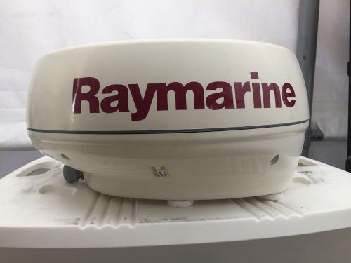 Raymarine 2kw, 18 inch / 24nm radome with cable &amp; manual