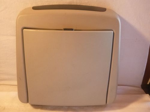 05 06 07 jeep grand cherokee dvd screen monitor &amp; remote p56038784ah tq399